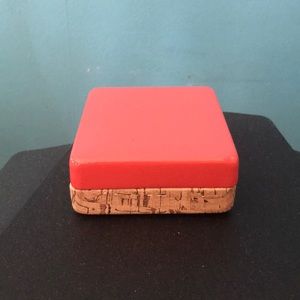 Travel pill case with mirror